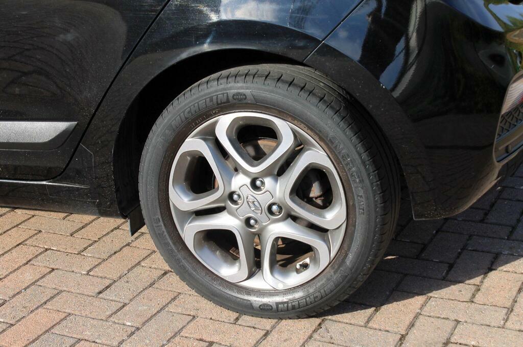 Hyundai I20 Hatchback  #28