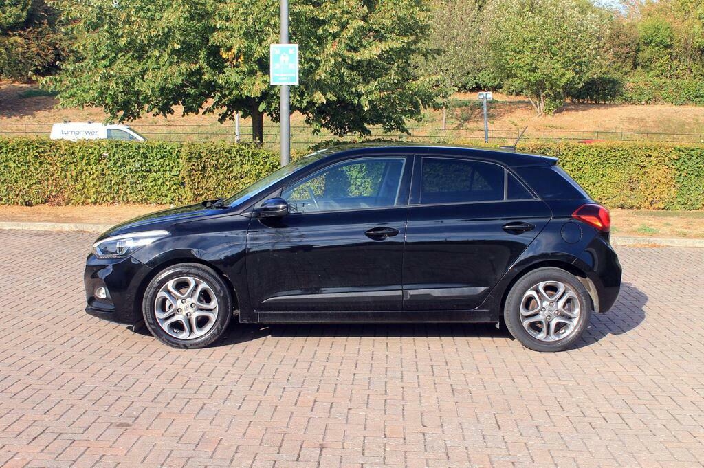 Hyundai I20 Hatchback  #8