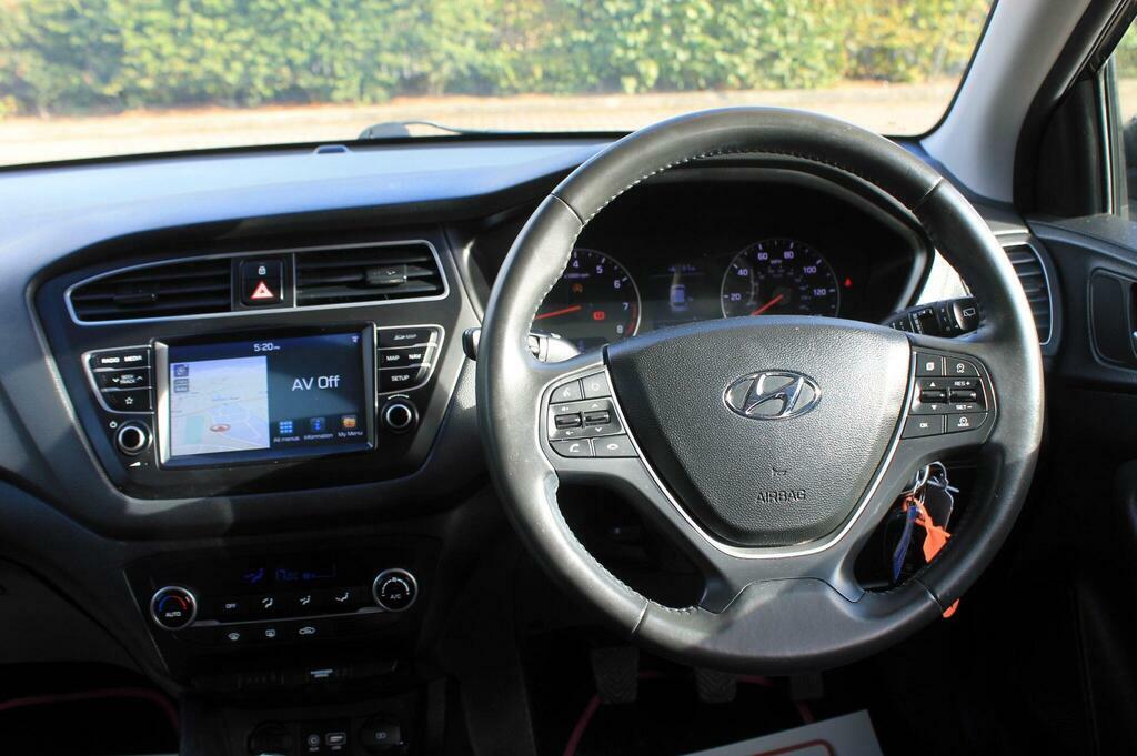 Hyundai I20 Hatchback  #15