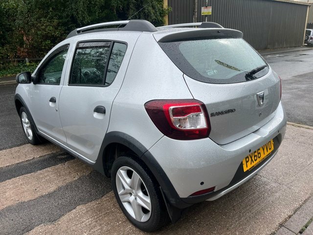Dacia Sandero Stepway 2016 0.9 Tce Laureate Hatchback Silver #5