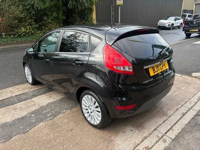 Ford Fiesta 2011 1.6 Titanium Hatchback 134 Black #5