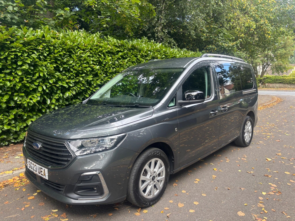 Ford Grand Tourneo Connect 2.0 Ecoblue Titanium Euro 6 Ss  #3