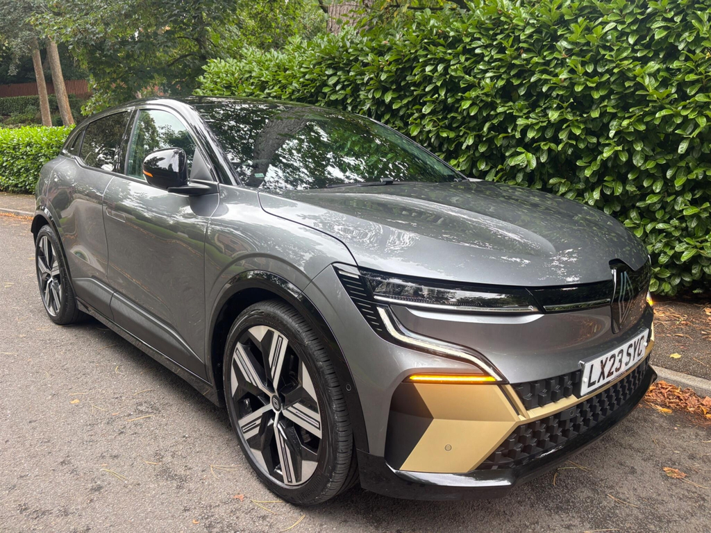 Renault Megane E-Tech E-tech 60Kwh Launch Edition