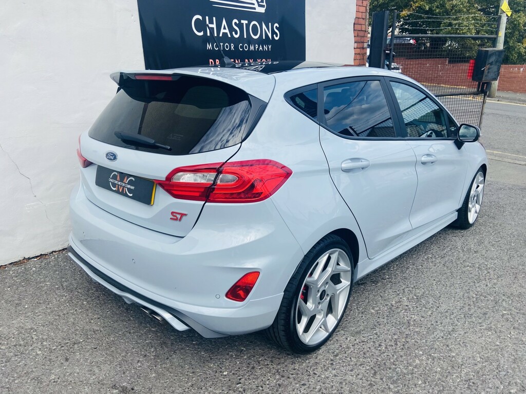 Ford Fiesta Hatchback 1.5 T Ecoboost St-3 2018 Silver #3