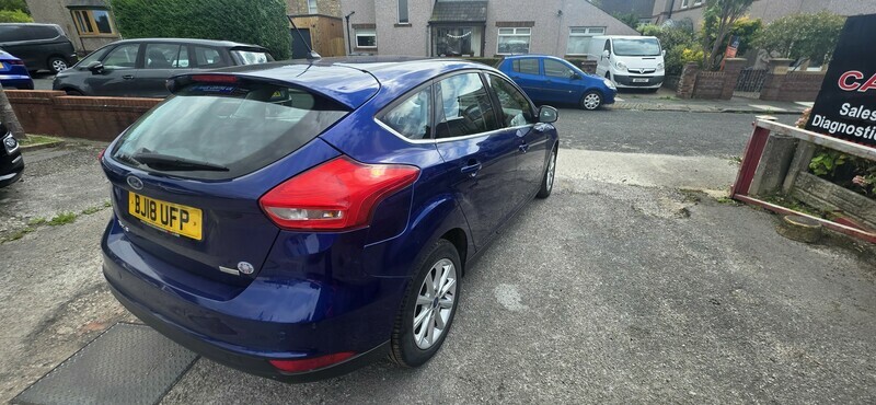 Ford Focus Titanium Blue #5