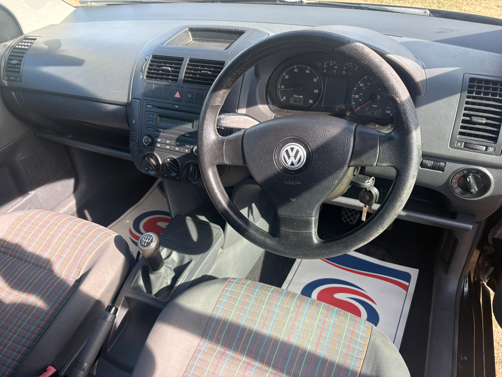 Volkswagen Polo S Silver #6