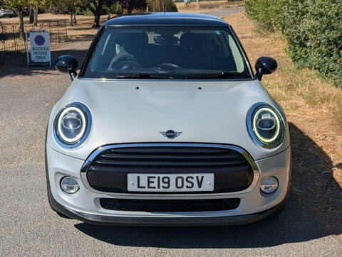 Mini Hatch 1.5 Cooper Classic LE19OSV Silver #2