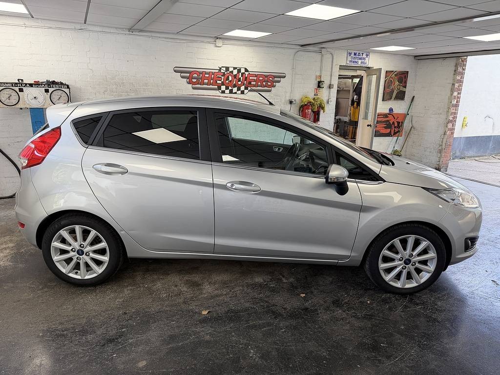 Ford Fiesta T Ecoboost Titanium PE65DFF Silver #5