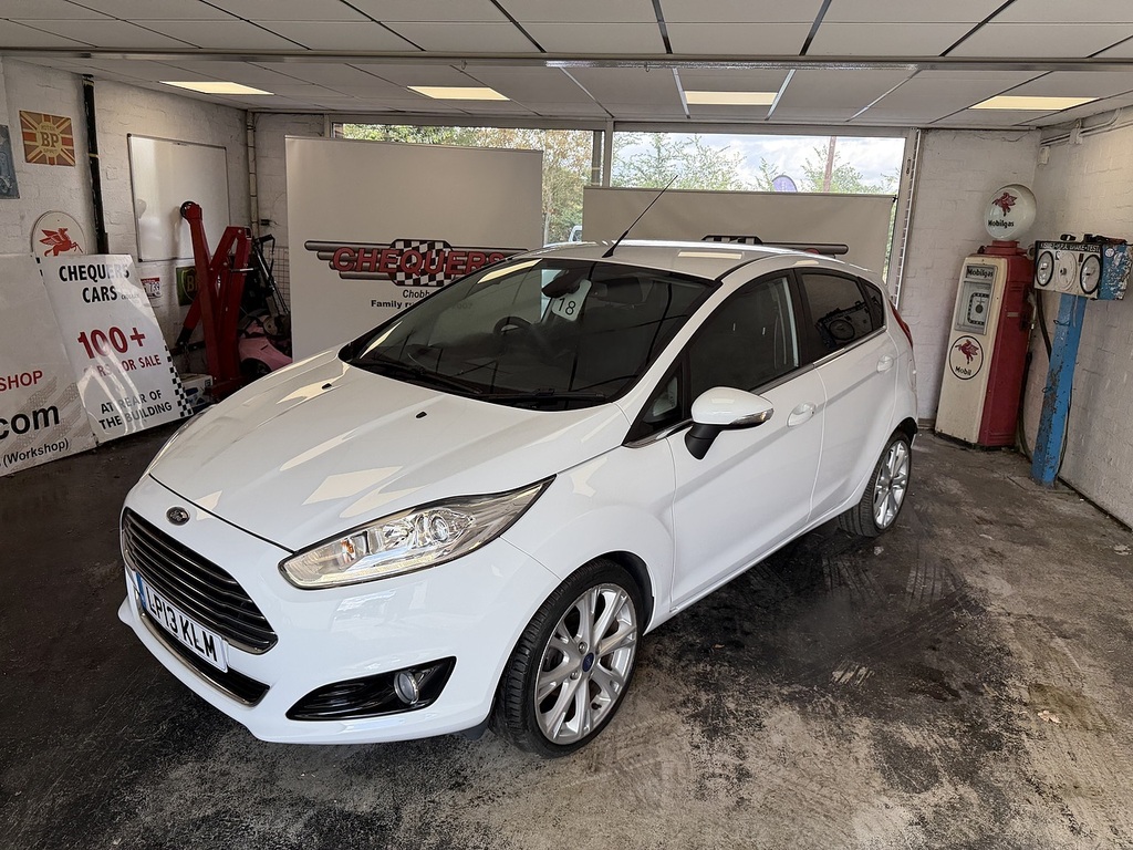 Ford Fiesta T Ecoboost Titanium X White #4