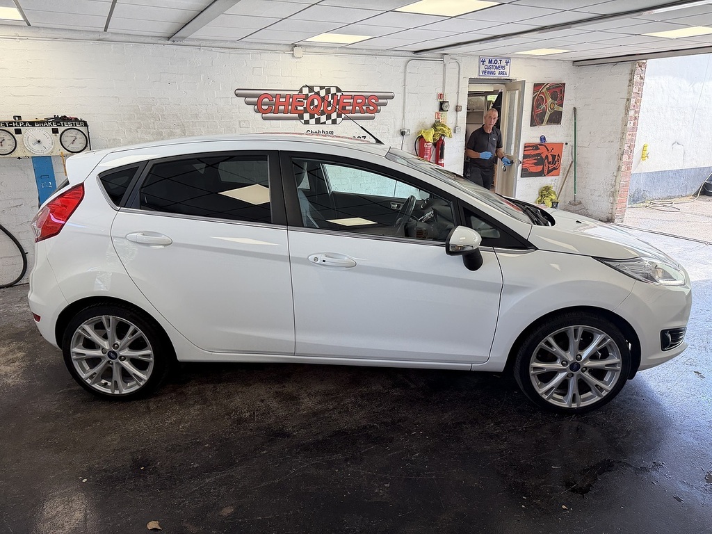 Ford Fiesta T Ecoboost Titanium X White #5