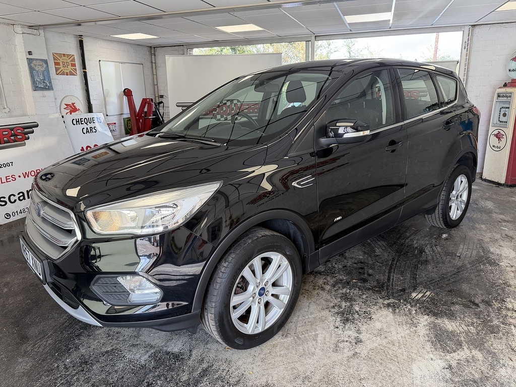 Ford Kuga T Ecoboost Zetec Black #4