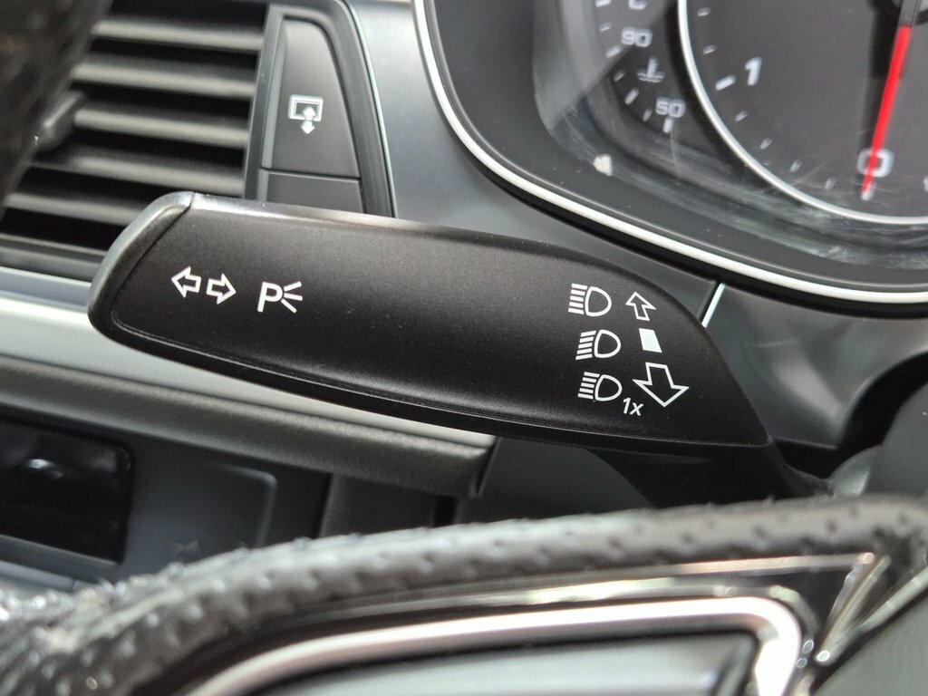 Audi A6 Saloon Saloon Grey #38