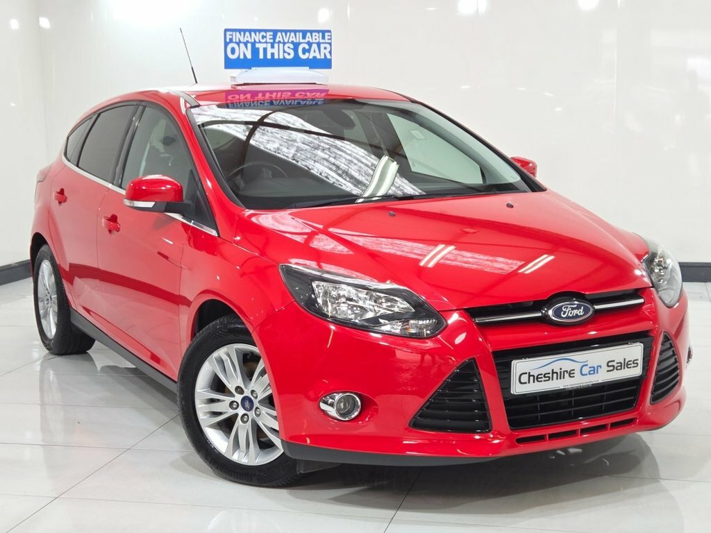 Ford Focus 1.6L Titanium Navigator Red #2