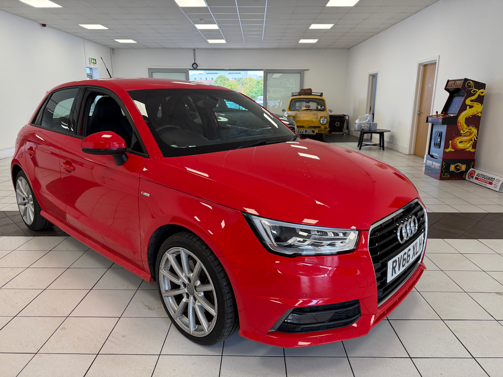 Audi A1 1.4 L Sportback Tfsi S Line RV66XLH #3