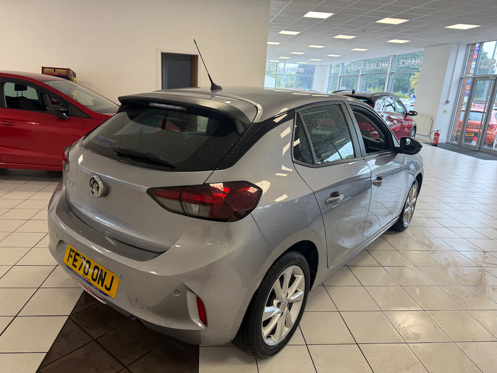 Vauxhall Corsa 1.2 L Se Nav Premium FE70ONJ #2