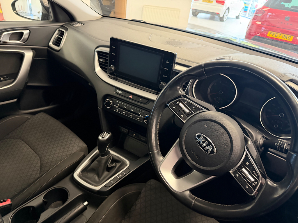 Kia Xceed 1.0 L Xceed 2 Isg AV70LYP #6