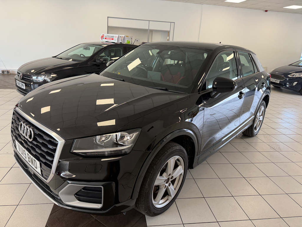 Audi Q2 1.0 L Tfsi Sport Black