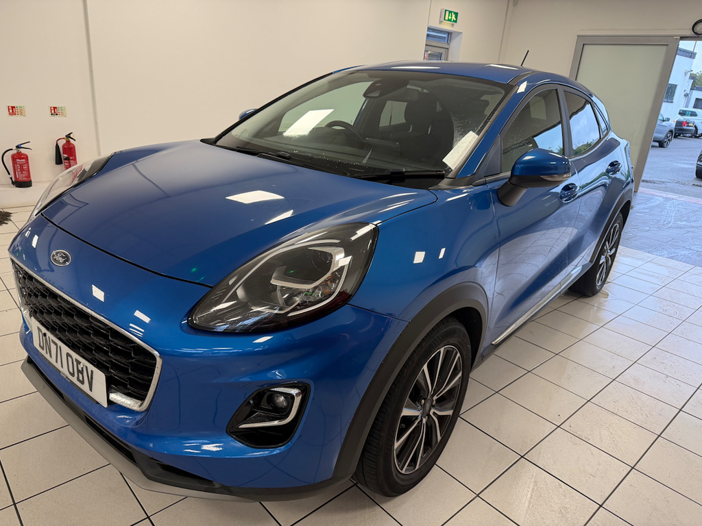 Ford Puma 1.0 L Titanium DN71OBV