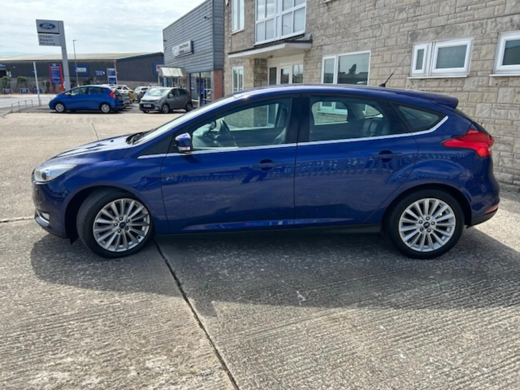 Ford Focus 1.5 Tdci Titanium X Hatchback Powershif Blue #6