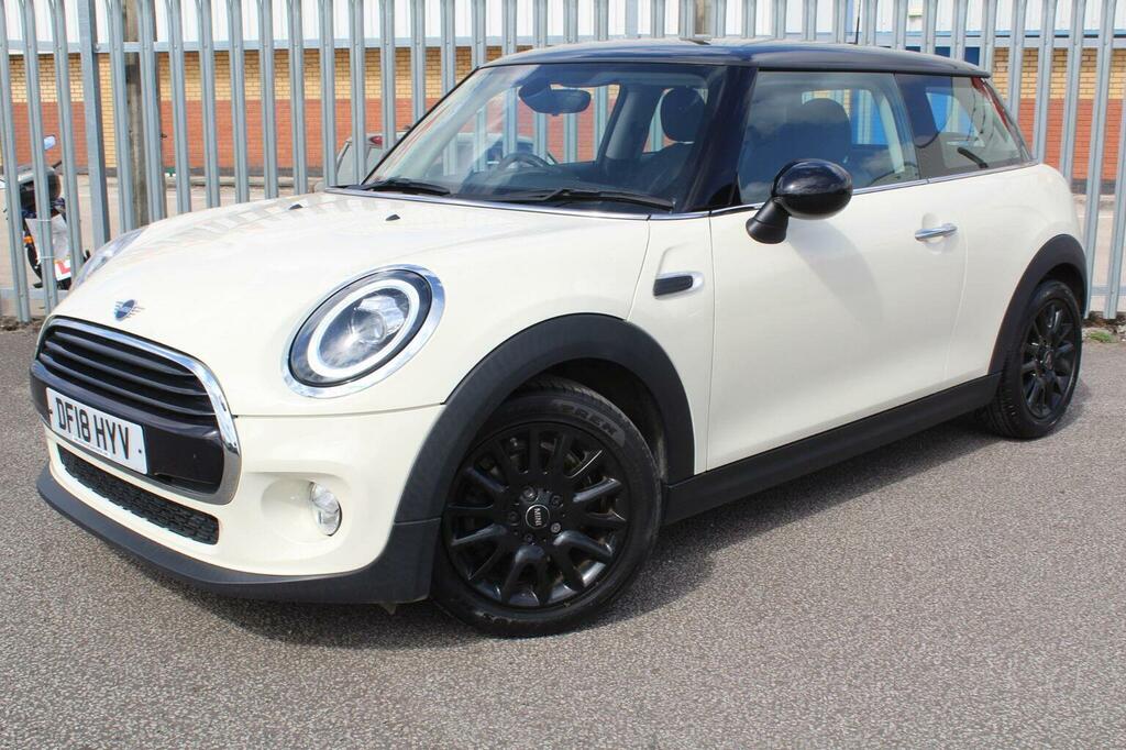 Mini Hatch Hatchback 1.5 Cooper Euro 6 Ss 201818 DF18HYV White #5