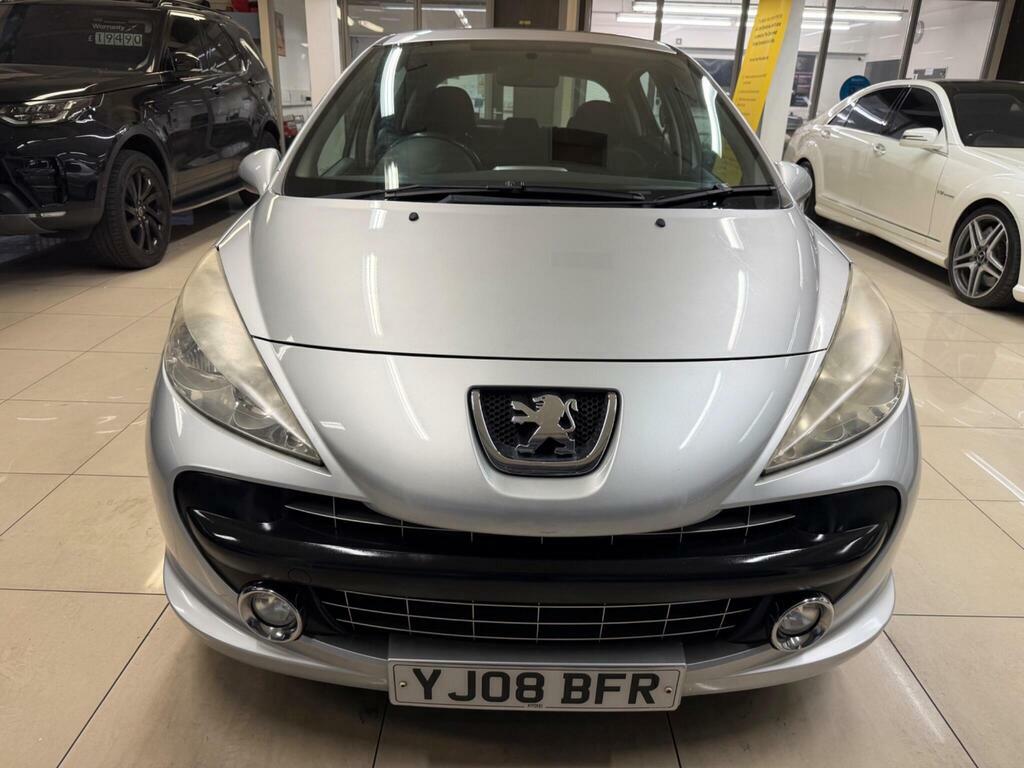 Peugeot 207 1.4 Hdi Sport Silver #2