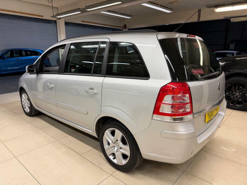Vauxhall Zafira 1.9 Cdti Exclusiv Euro 4 YG10PFD Silver #4