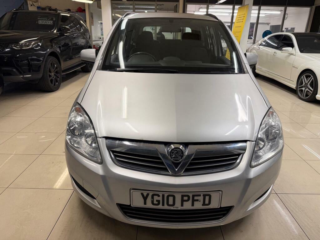 Vauxhall Zafira 1.9 Cdti Exclusiv Euro 4 YG10PFD Silver #2