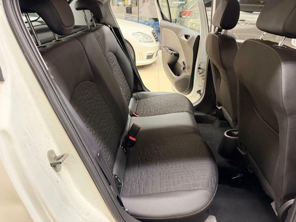Vauxhall Corsa Hatchback White #19
