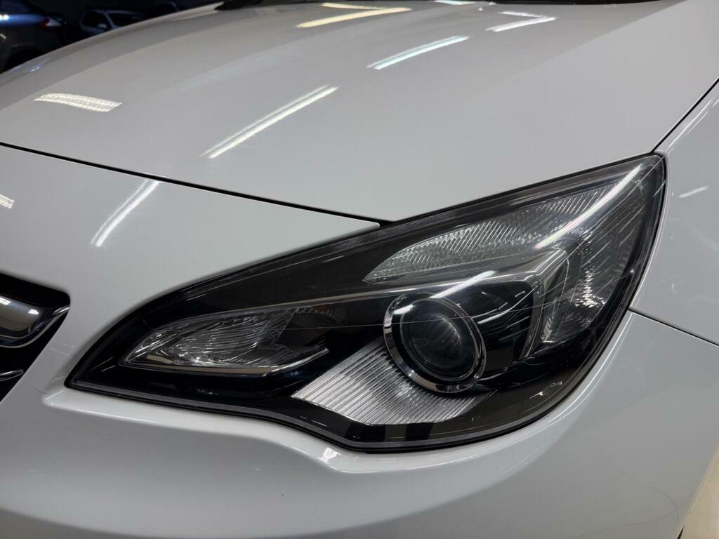 Vauxhall Cascada Elite Blue #10