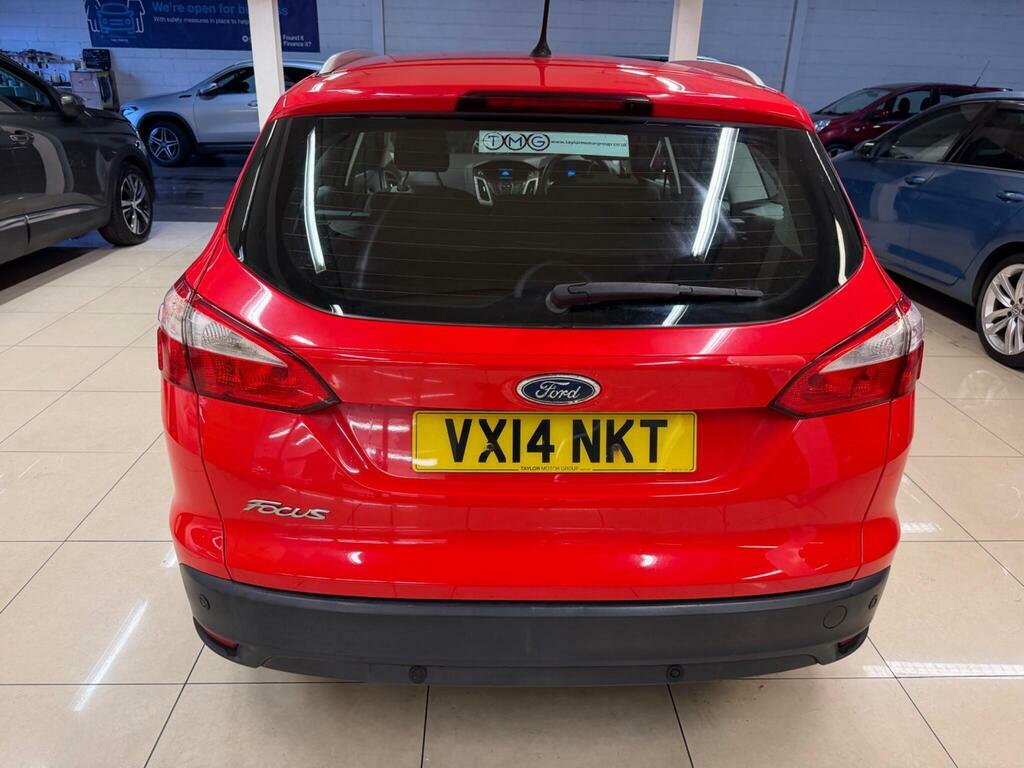 Ford Focus 1.6 Zetec Euro 5 Red #4
