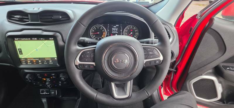 Jeep Renegade 1.3 T4 Gse Longitude Ddct Red #22