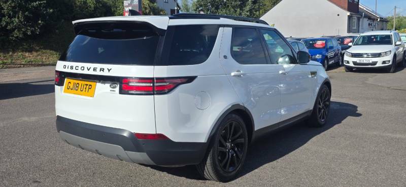 Land Rover Discovery 2.0 Si4 Hse White #5