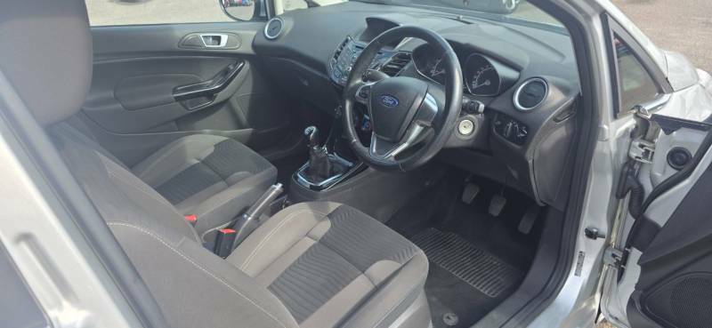 Ford Fiesta Hatchback Red #11