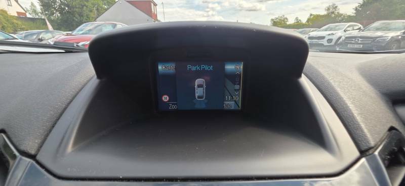 Ford Fiesta Hatchback Red #20