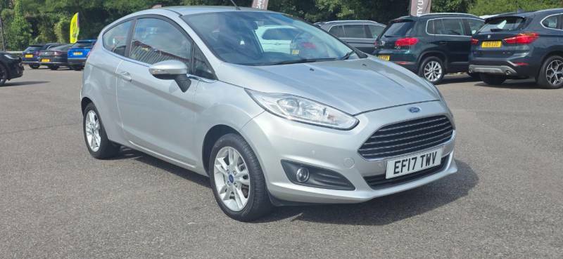 Ford Fiesta 1.25 82 Zetec Silver #3