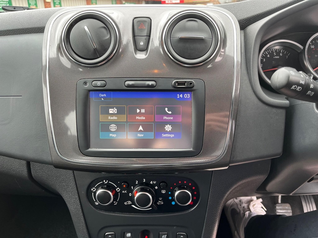 Dacia Sandero Stepway Stepway Hatchback White #15