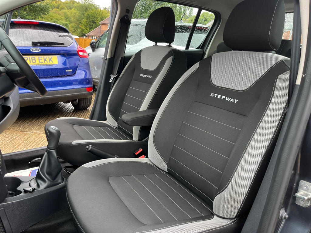 Dacia Sandero Stepway Stepway Hatchback White #18
