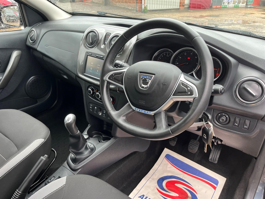 Dacia Sandero Stepway Stepway Hatchback White #9