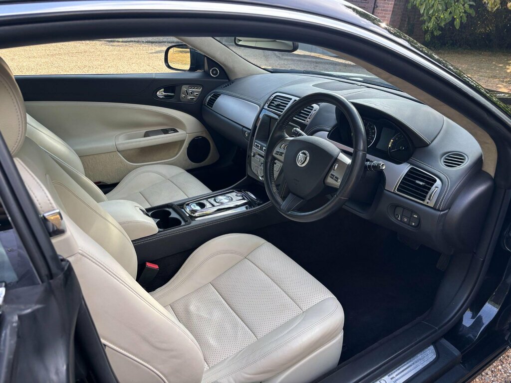 Jaguar XK 5L Null Silver #16