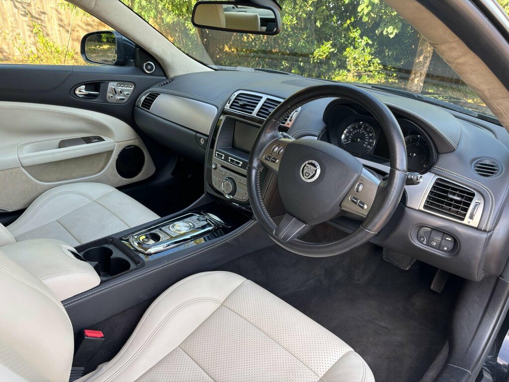 Jaguar XK 5L Null Silver #14