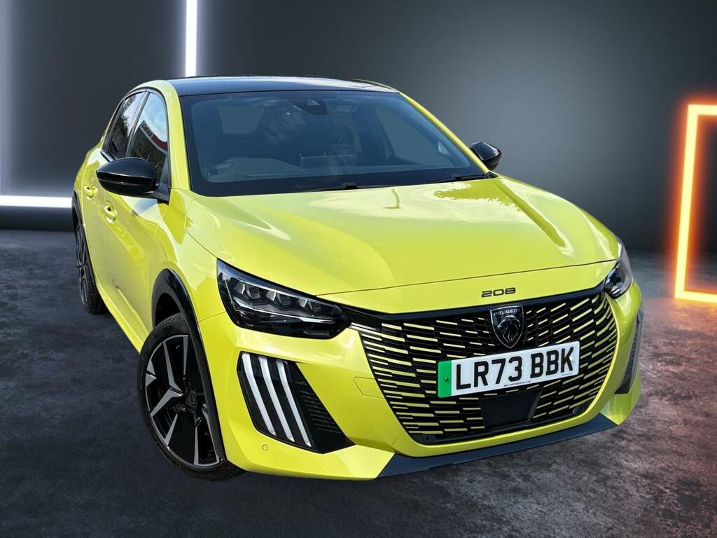 Peugeot e-208 115Kw Gt 51Kwh Yellow