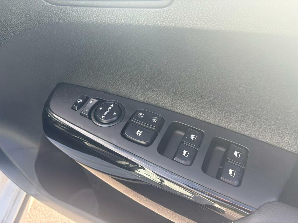 Kia Picanto 1.0 2 Black #21