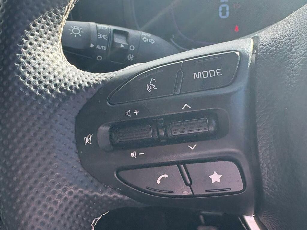 Kia Picanto 1.0 2 Black #27
