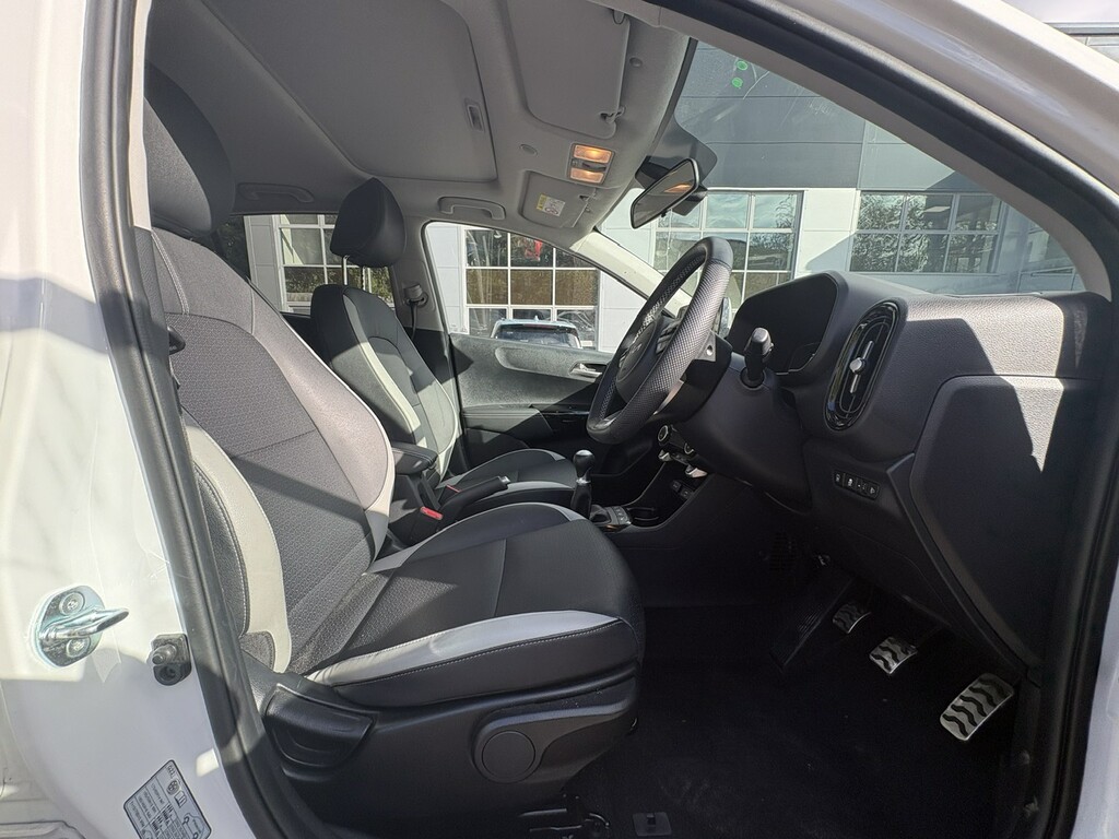 Kia Picanto 1.0 2 Black #22
