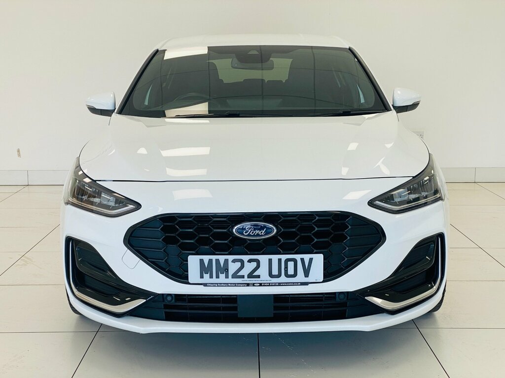 Ford Focus Ecoboost St-line Vignale Hatchback Manu MM22UOV White #4