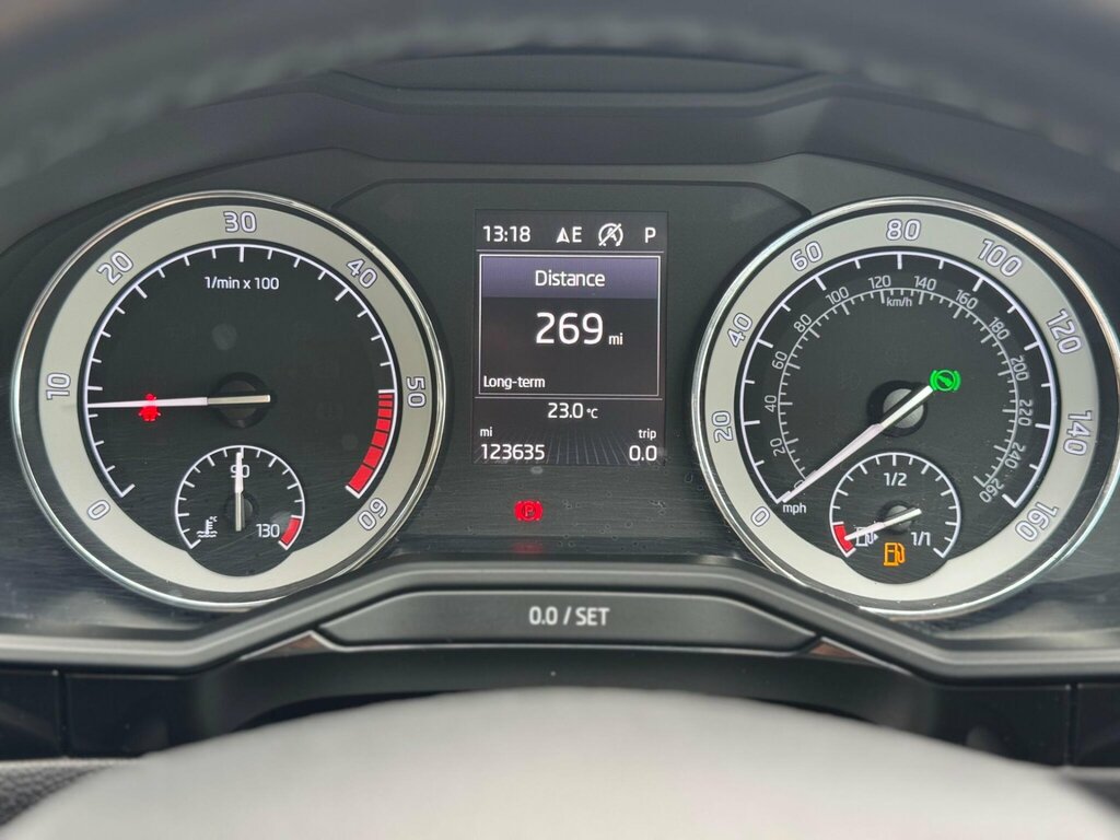 Skoda Superb  Silver #50