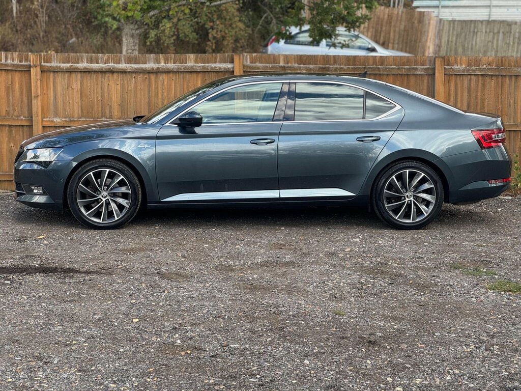 Skoda Superb  Silver #9