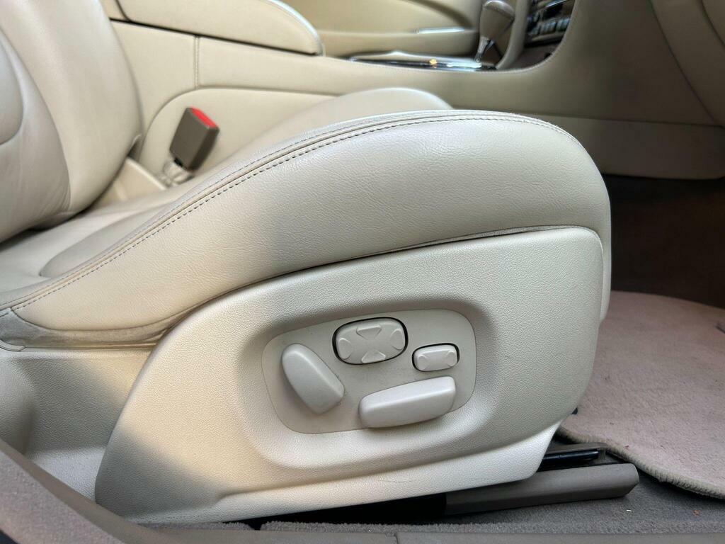 Jaguar XJ V6 Green #26
