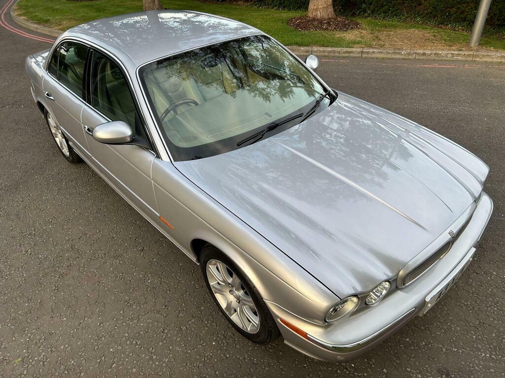 Jaguar XJ V6 Green #96