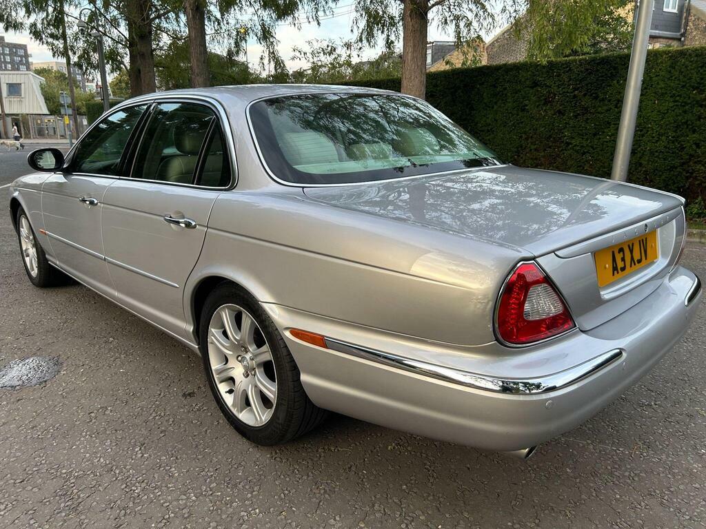 Jaguar XJ 3.0 Se Silver #2
